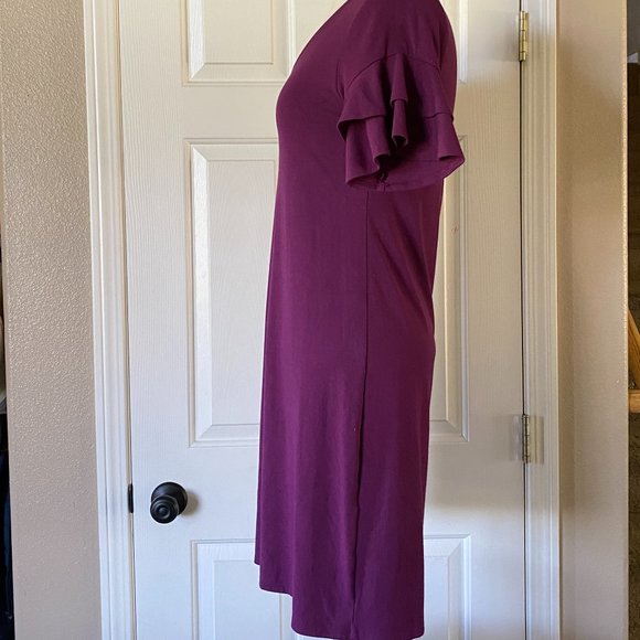 White House Black Market V-Neck Stretch Short Ruffled Flounce Sleeve Dress Plum - Picture 2 of 6